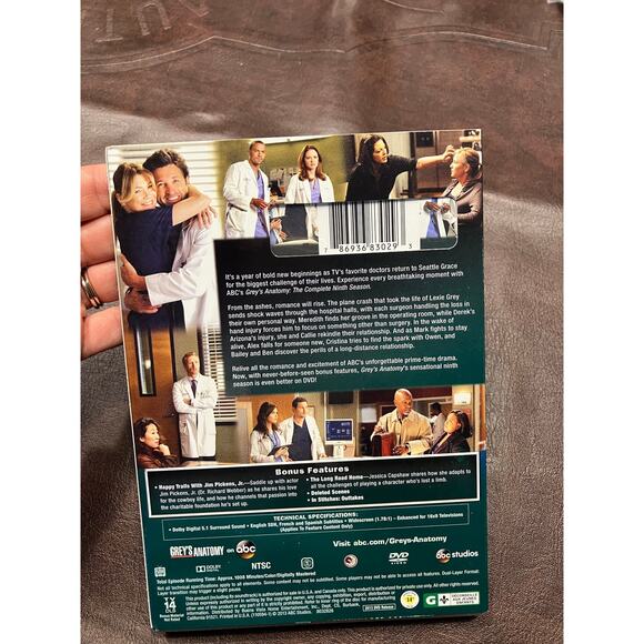 Grey's Anatomy: The Complete Ninth Season DVD Set New Exclusive Bonus Features - Picture 3 of 3